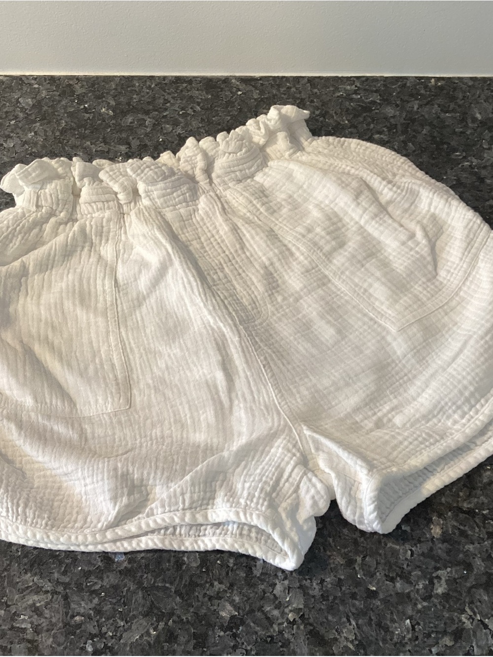 Splendid Cream Smocked Ruffle Waist Shorts
